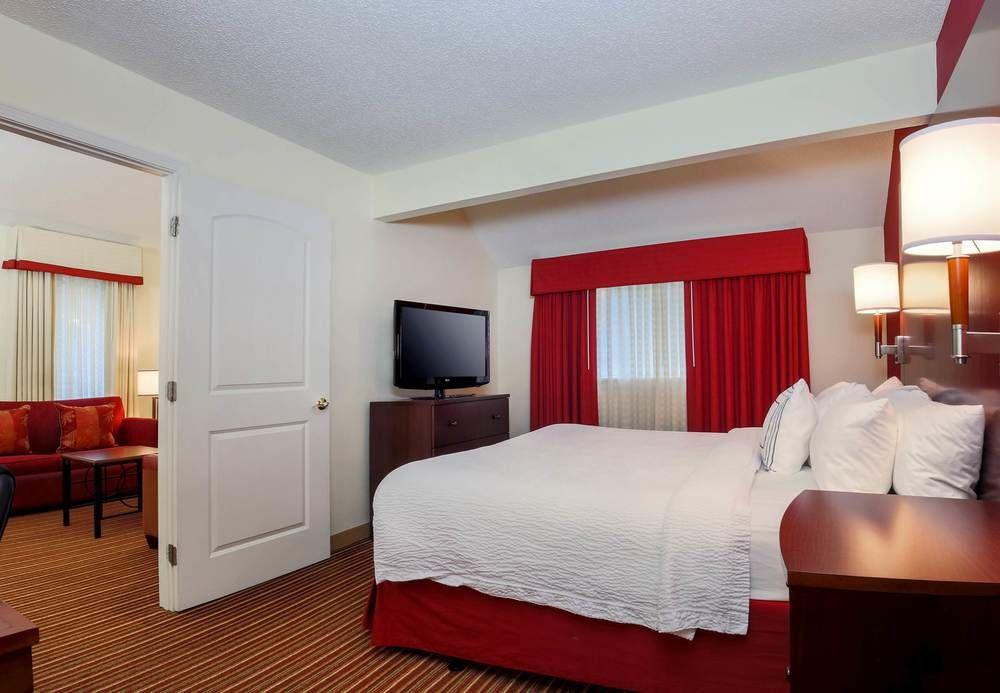Residence Inn By Marriott Atlanta Cumberland/Galleria Smyrna Exterior foto
